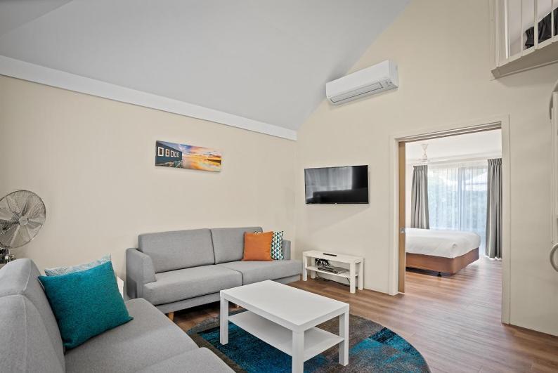 Broadwater Resort Wa Tourism Awards 2024 Gold Winner バッセルトン エクステリア 写真